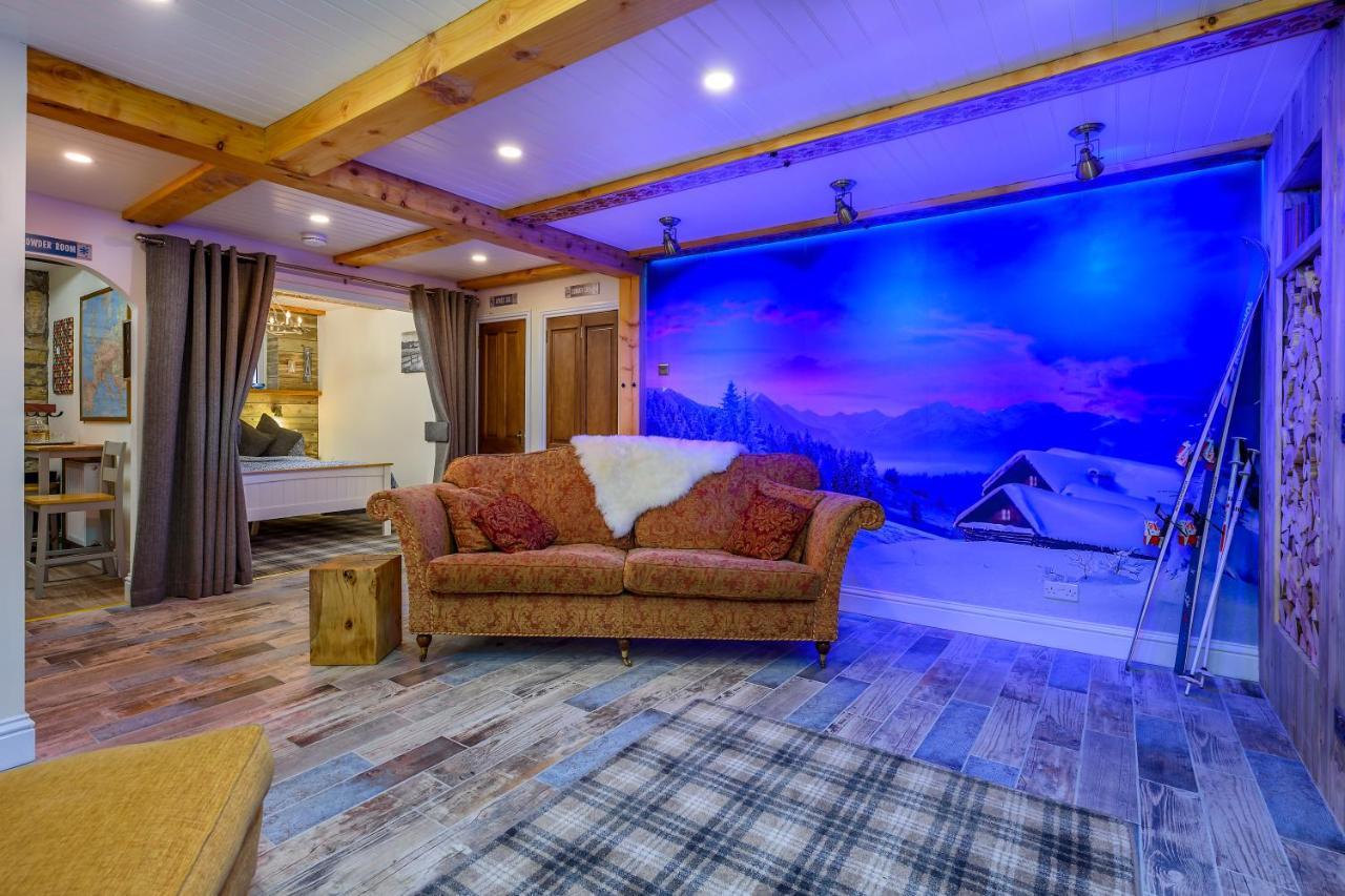 Anastasia'S Secret! Cupar Swiss Alpine Style Apartment 외부 사진