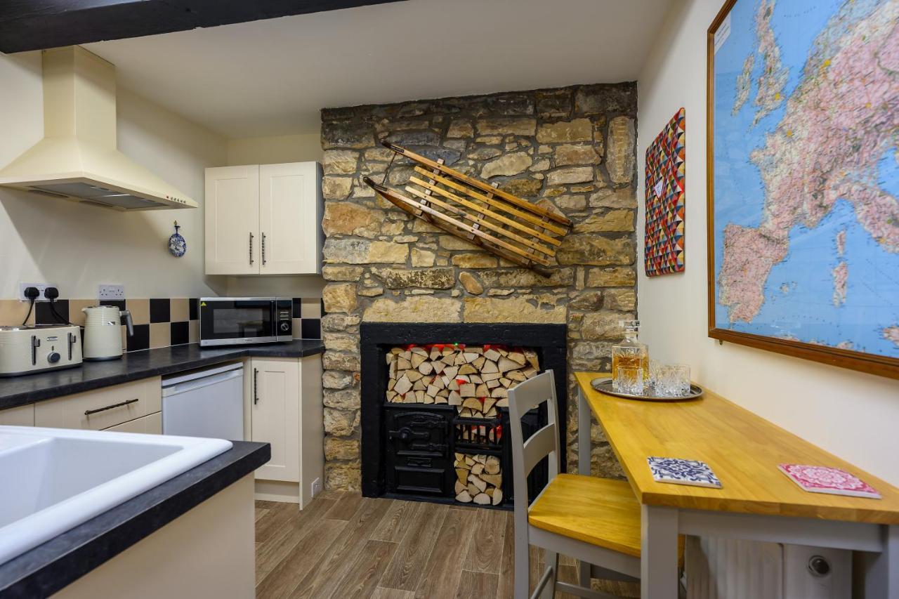 Anastasia'S Secret! Cupar Swiss Alpine Style Apartment 외부 사진
