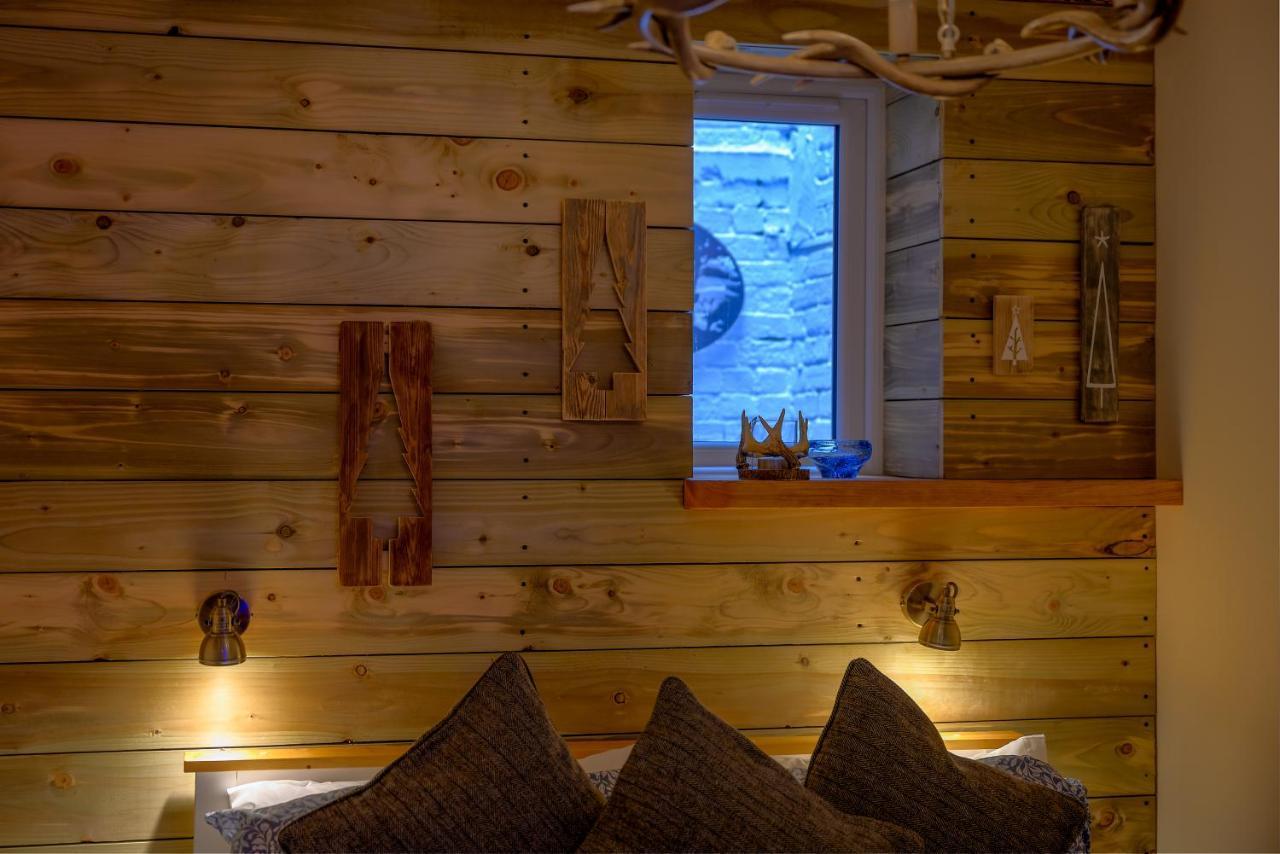 Anastasia'S Secret! Cupar Swiss Alpine Style Apartment 외부 사진